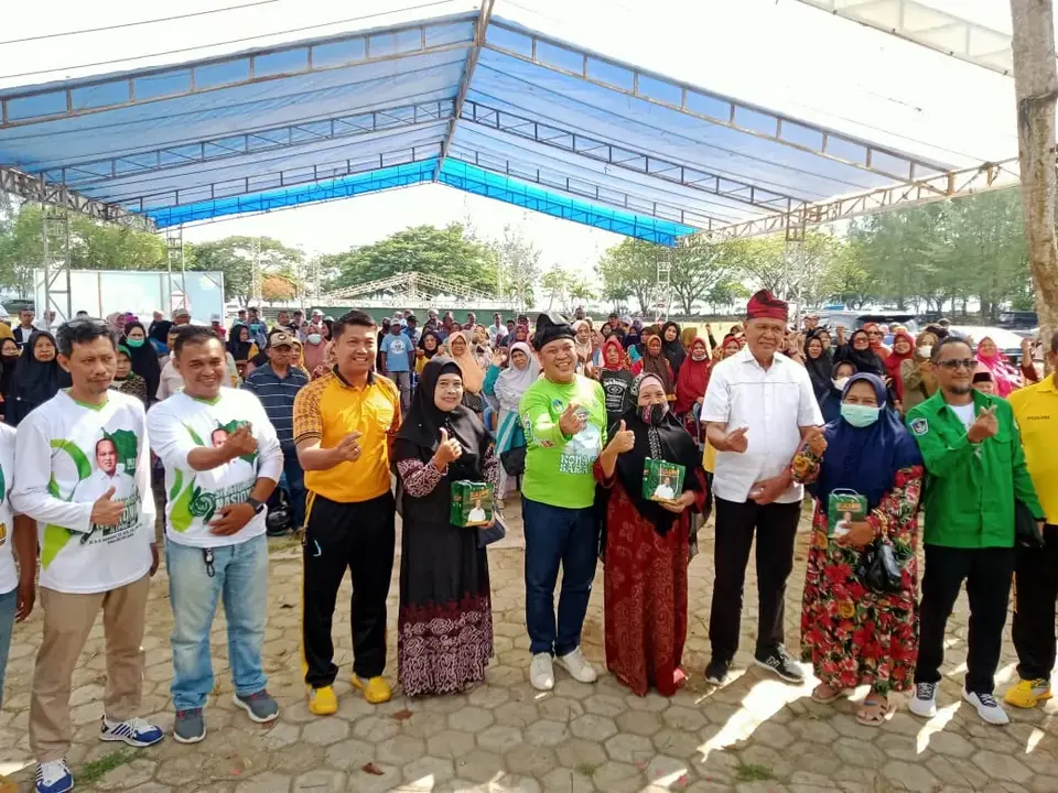 Ruksamin Hadiri Pembagian Kacamata Gratis di Kotamara