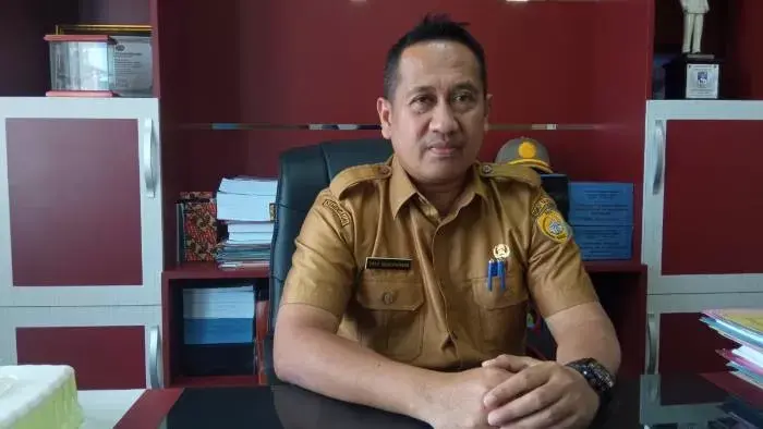 DPRD Masih Menunggu SK Gubernur Pemberhentian Roslina Rahim