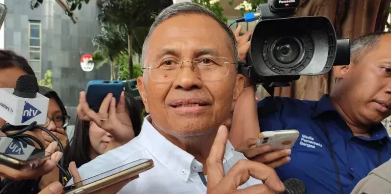 Penyidik KPK Cecar Dahlan Iskan soal Tersangka Karen Agustiawan