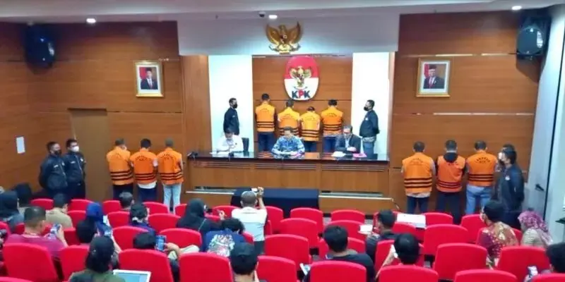 Suryo dan Sudewa Disebut Terima Uang Suap Proyek Kereta Api dalam Surat Dakwaan