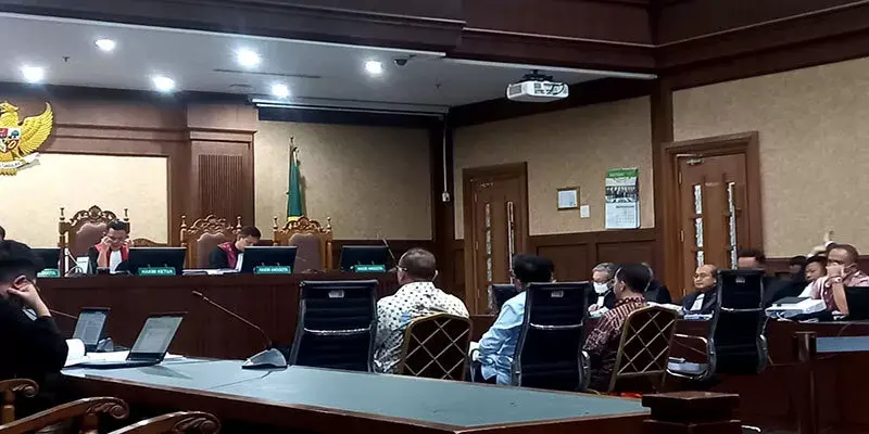 Johnny Plate Bantah Terima Uang Suap Proyek BTS 4G Bakti Kominfo