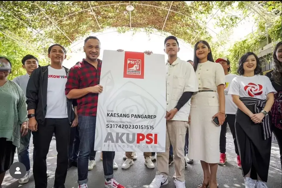 Kaesang Pangarep Dikukuhkan Jadi Kader PSI di Rumah Jokowi