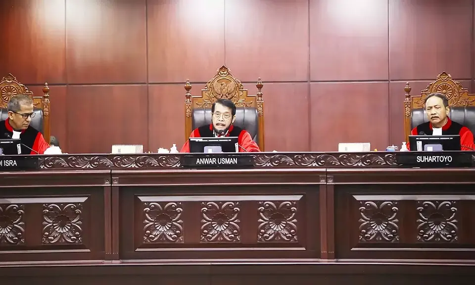 MK Tetapkan Usia Minimal Capres-Cawapres 40 Tahun Atau Memiliki Pengalaman Sebagai Kepala Daerah