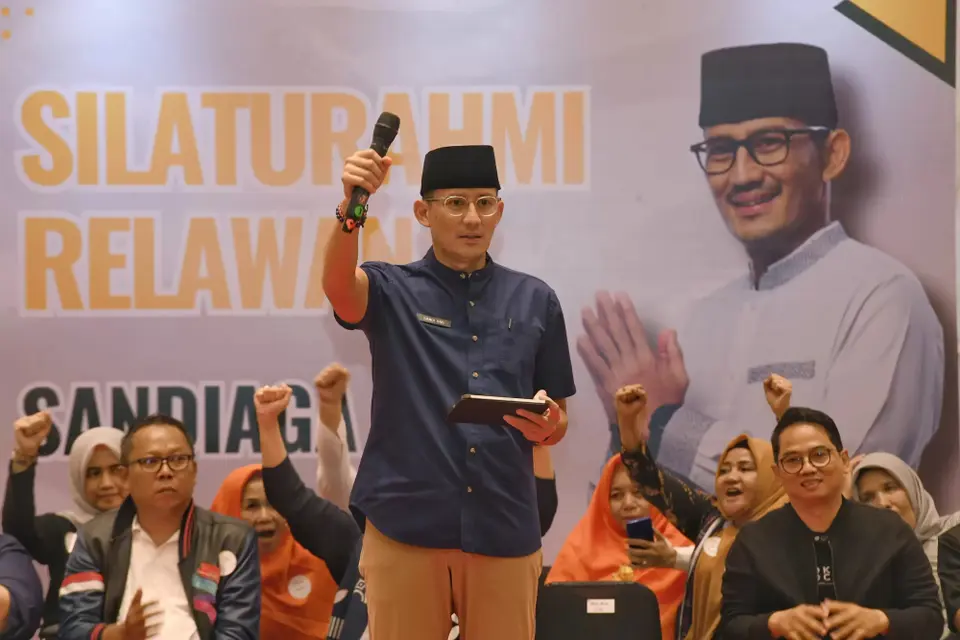 Relawan Diminta Sandi Uno Dukung Ganjar-Mahfud