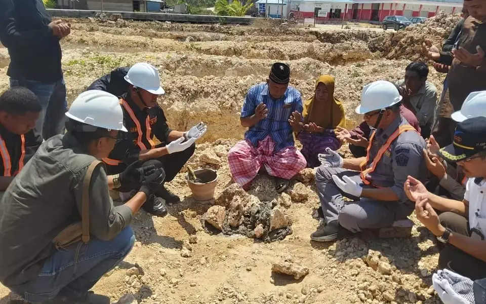 Terminal Ruang Tunggu Tipe B Bandar Batauga Dibangun