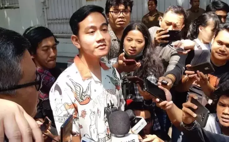 Gibran Pastikan Masih Kader PDIP