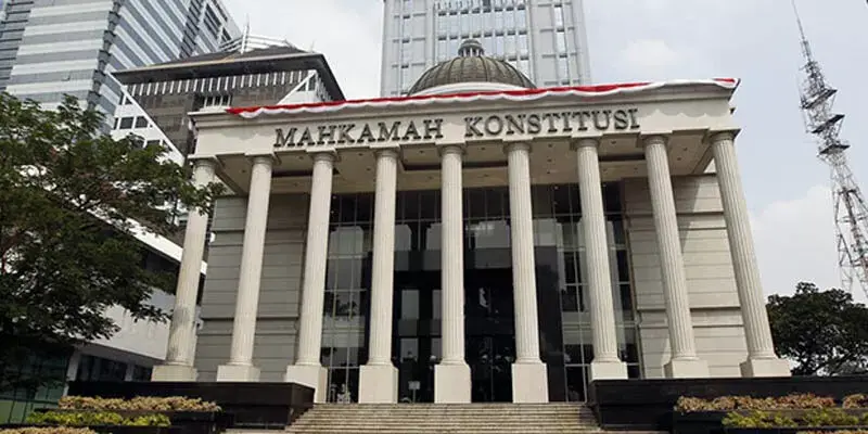 Putusan MK Berpotensi Langgar Rambu-rambu Kekuasaan Kehakimaan dan Berpotensi Tidak Sah