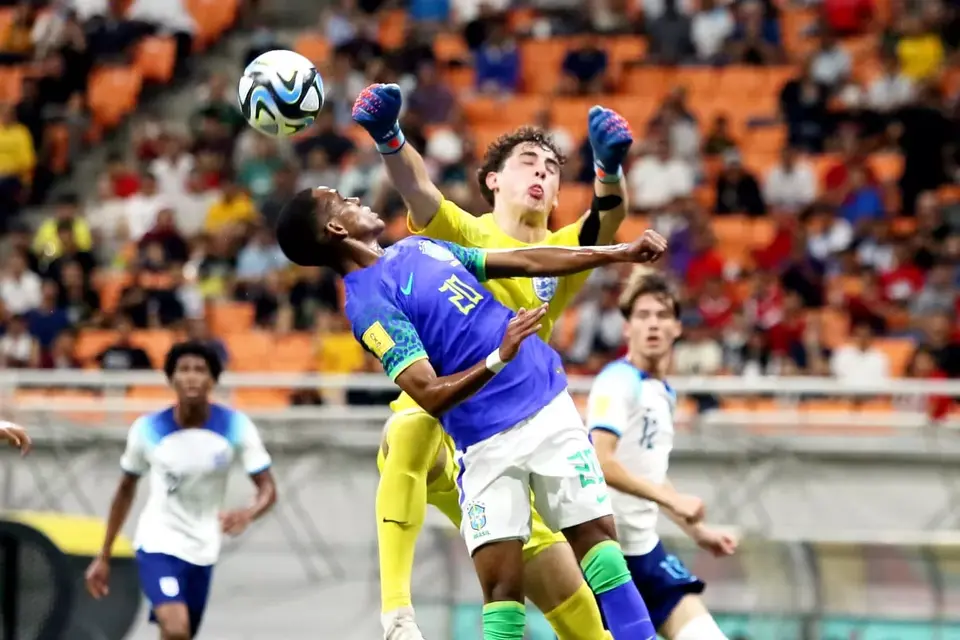 Inggris, Brasil, dan Iran Dipastikan Lulus ke 16 Besar