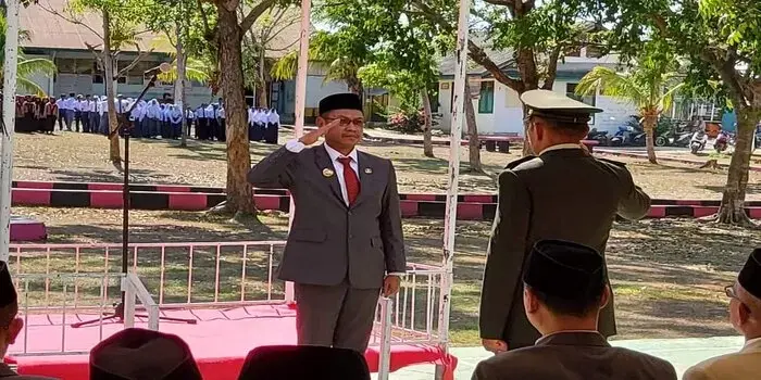 La Ode Budiman: Pesan Pahlawan Dipublikasikan Tiap Sekolah
