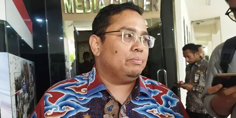 Bagi-bagi Susu yang Dilakukan Gibran di Car Free Fay Awal Desember lalu, Dinyatakan Bawaslu Bukan Pidana Pemilu