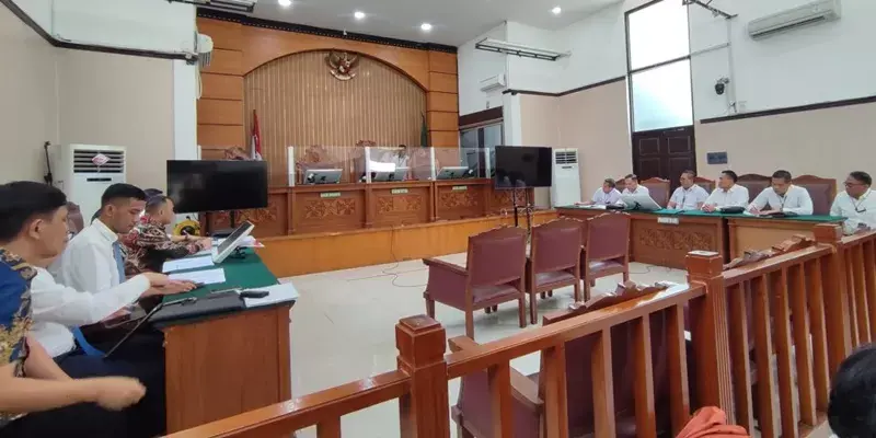 Pengacar Firli Bahuri Minta Hakim Perintahkan Polisi Keluarkan SP3