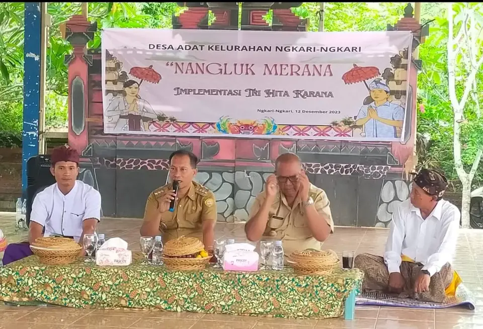 Warga Ngkari-Ngkari Etnis Bali Gelar Ritual Tolak Bala Nangkluk Merane