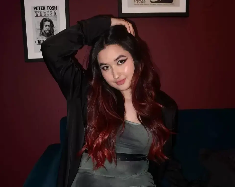Review Makanan Indonesia di AS, Warnet Justru Soroti Tubuh Stephanie yang Makin Besar