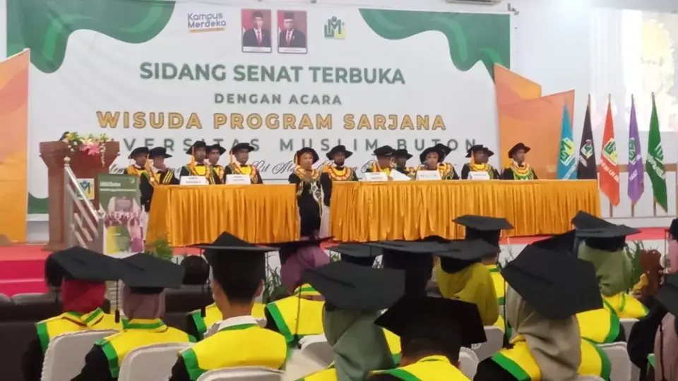 Universitas Muslim Buton Wisuda 84 Sarjana untuk Angkatan Pertama