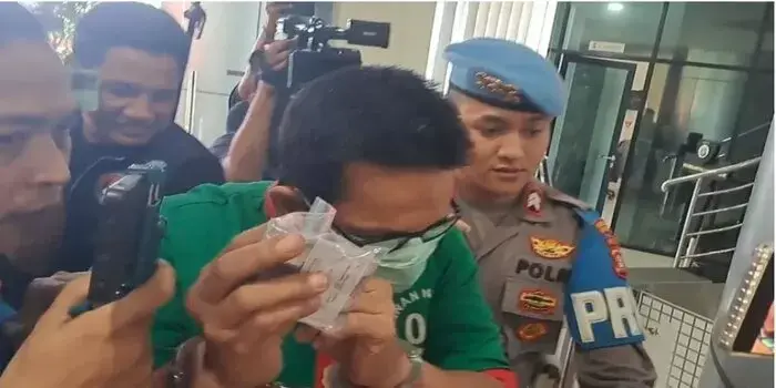 Setalah Ditangkap Kelima Kali, Kini Polisi Tangkap Dua Pemasok Narkoba ke Ibra Azhari