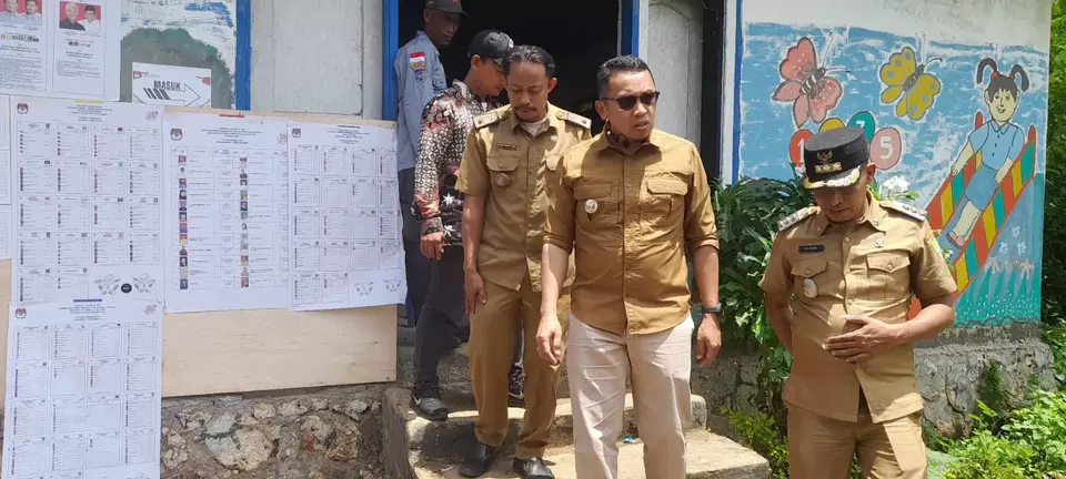Pj Wali Kota Baubau Pantau Pesta Demokrasi di TPS