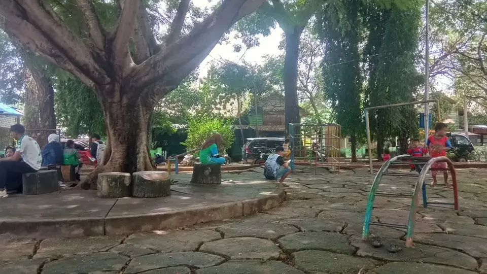 Taman Segitiga Baubau Menjadi Tempat Banyak Masyarakat Berkunjung