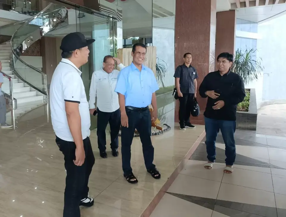 Wakl Ketua DPR RMS Ketemu Mentan, Rusdi Masse: Kita Bahas Program Pupuk untuk Petani