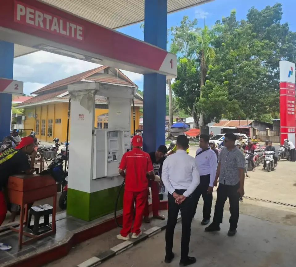 Sat Reskrim Lakukan Pengecekan SPBU di Baubau