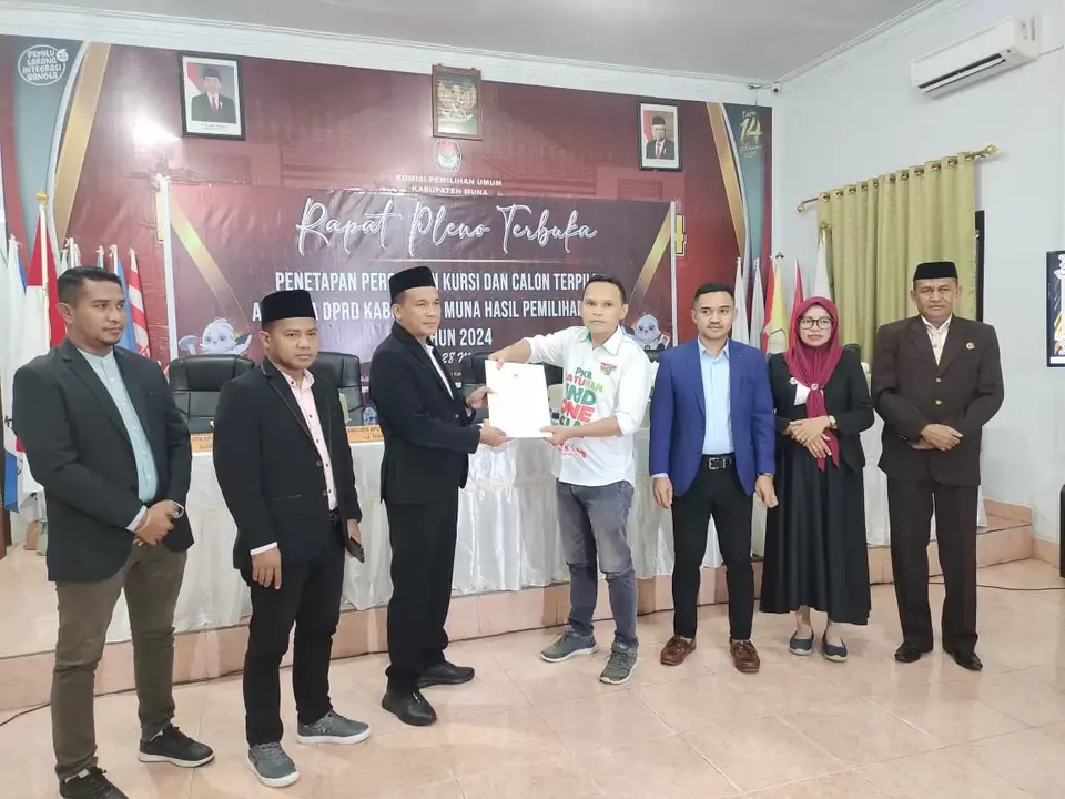 KPUD Muna Resmi Tetapkan Perolehan Kursi dan Caleg terpilih DPRD Muna Hasil Pemilu 2024