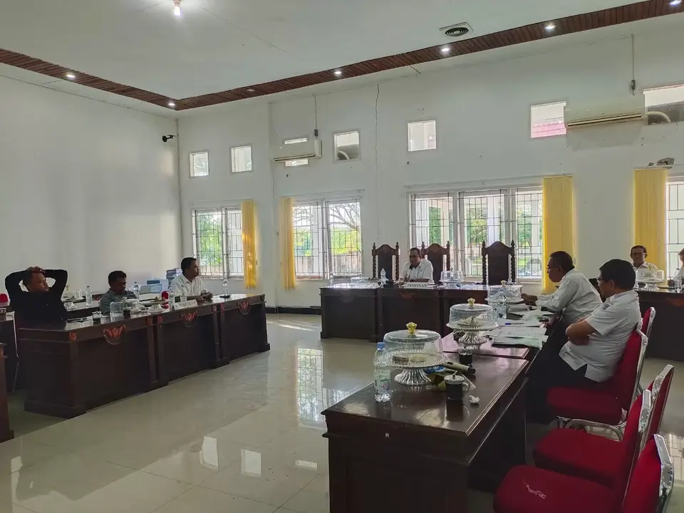 Pemda Dan DPRD Muna Janji Utang ke Pihak Tiga Sebesar Rp 38 M Dibayarkan Setelah APBD-P