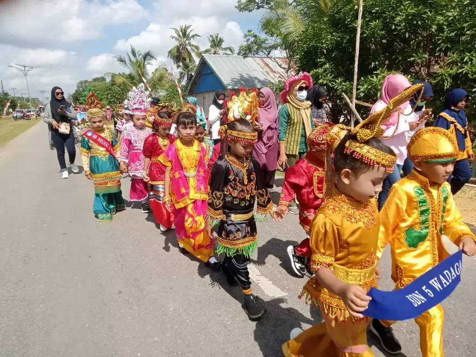Karnaval Budaya Jadi Icon Peringatan HUT RI di Mubar