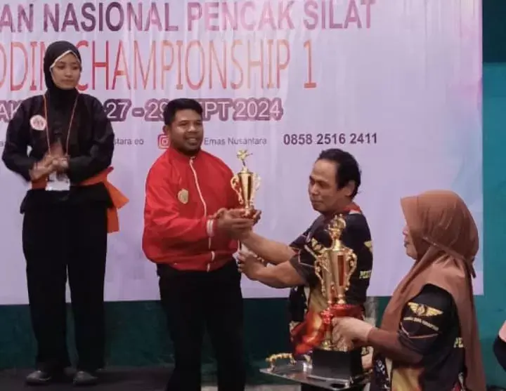 Kontingen IPSI Baubau Juara Umum Kejurnas Pencak Silat 2024