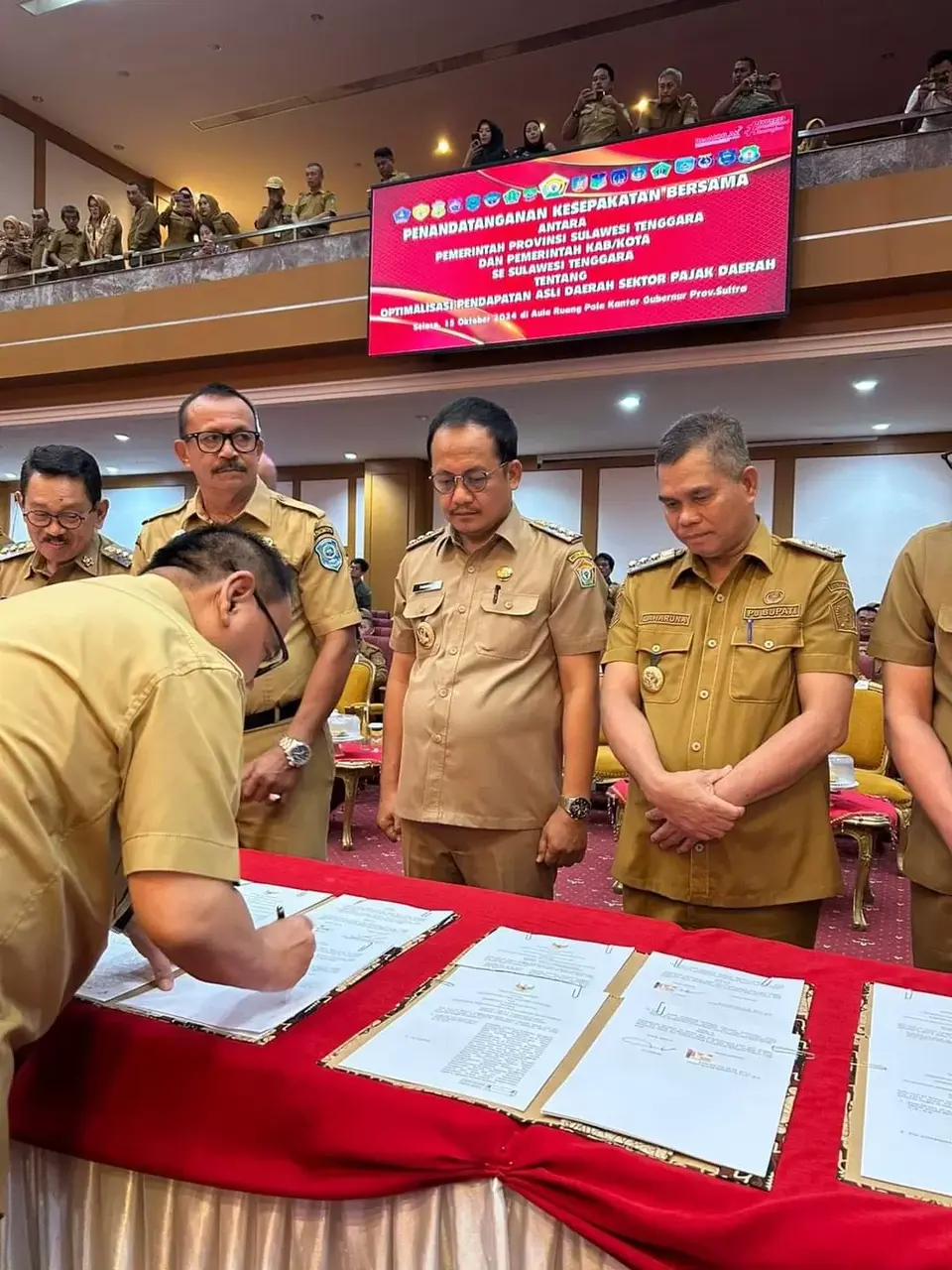 Pj Bupati Busel Komitmen Optimalkan PAD