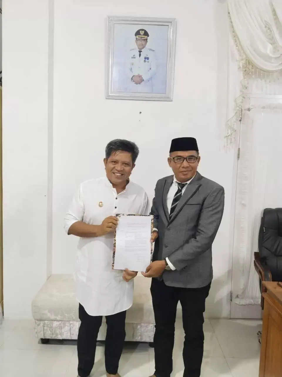 Bupati Busel Tunjuk Aldin Oba jadi Dirut PDAM