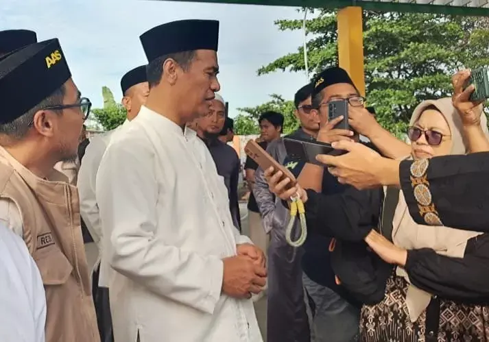 Rayakan Idul Adha, Mentan Amran Tegas Soal Mafia Pangan