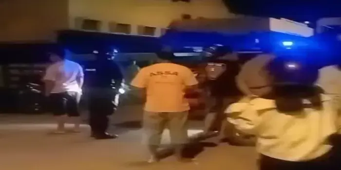 Tegakkan Aturan, Acara Joget Dibubarkan