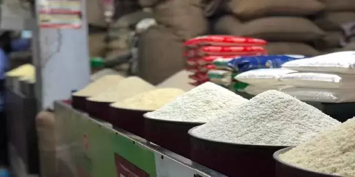 Beras Bermerek Dioplos, Penjualan Beras Curah di Pasar Tradisional Makassar Meningkat