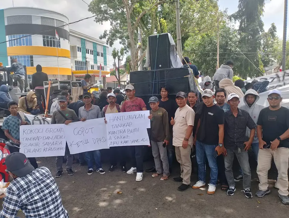 Ribuan Warga Bone Desak Dalang Kerusuhan Ditangkap, Ketua DPRD Bone dan Syakir Diduga Terlibat