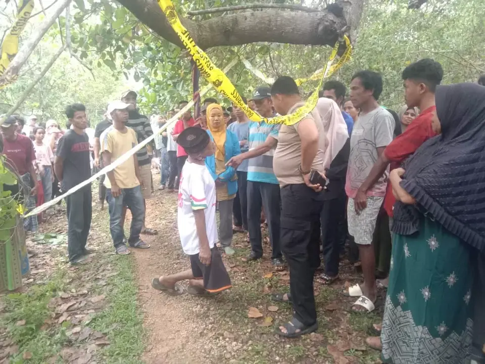 Warga Desa Kontumere Digegerkan Dengan Penemuan Mayat Paruh Baya Gantung Diri