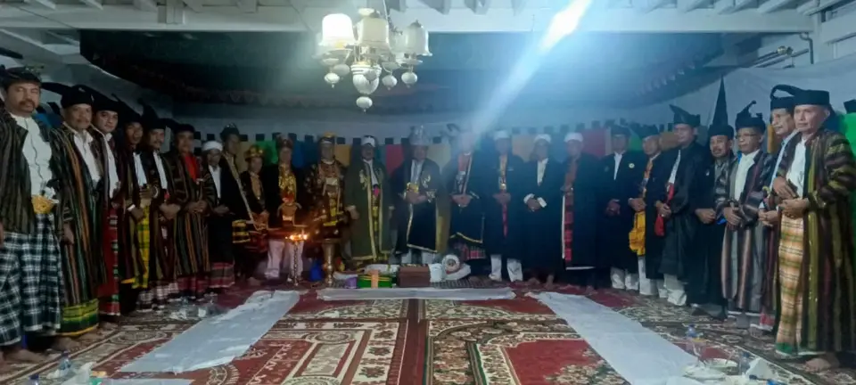Ritual Goraana Oputa Bersama Sultan Sjamsul Qamar