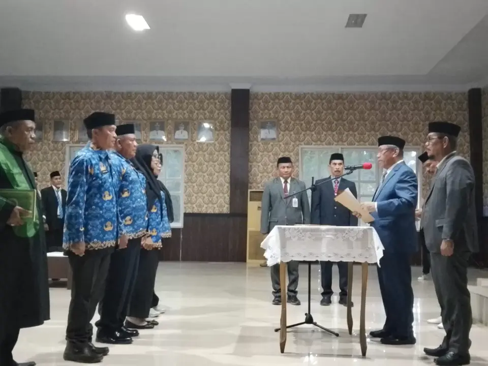 Bupati Muna H. Bachrun Lantik 130 Kepsek SD Dan SMP