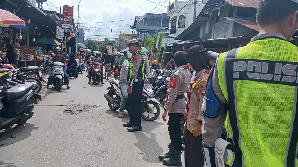 Saka Bhayangkara Baubau Turun Bantu Amankan Mudik Lebaran 2026