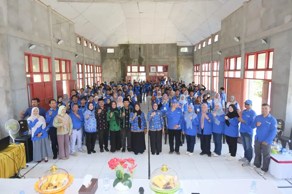 Resmi Diterjunkan, 177 Mahasiswa KKN-T Unidayan Mengabdi di Kabupaten Wakatobi.