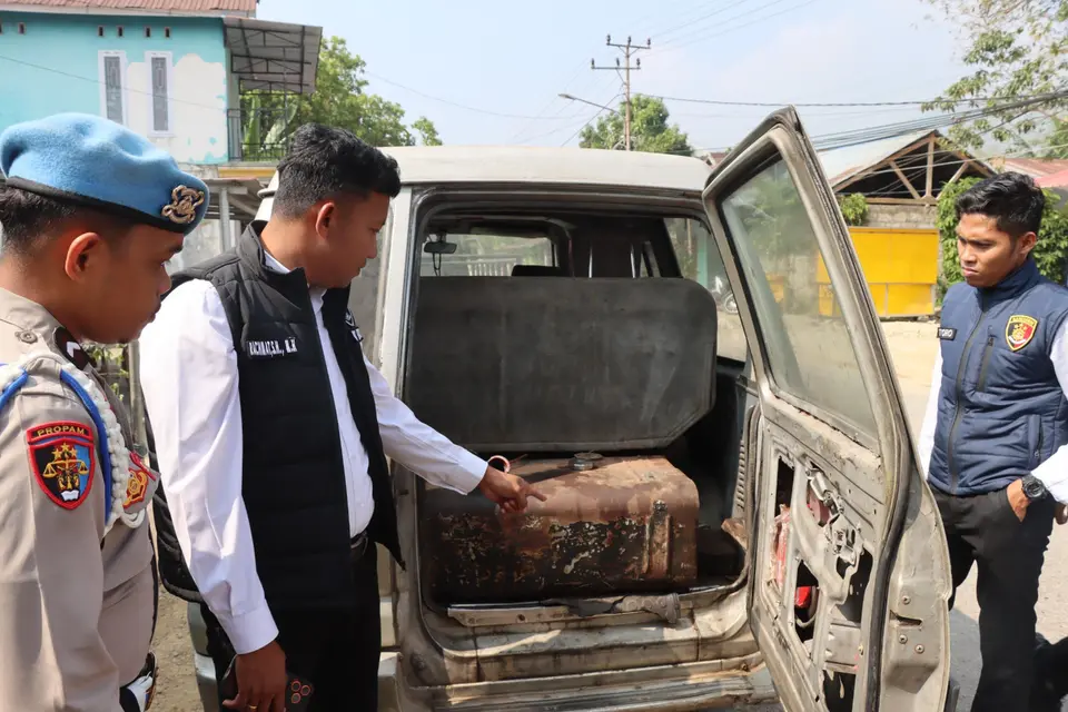 Kendaraan Bertangki Modifikasi di SPBU Pasarwajo Ditertibkan