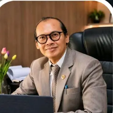 dr H Mohammad Bakhriansyah, Pimpin Fakultas Kedokteran Unidayan